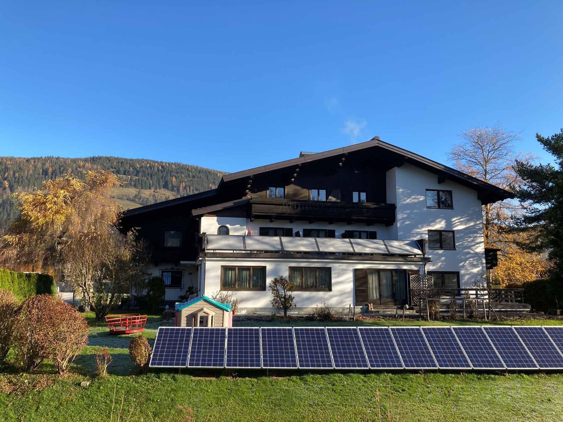 Außenansicht unserer Appartements als Basis ihres Sommerurlaubs im Salzburgerland